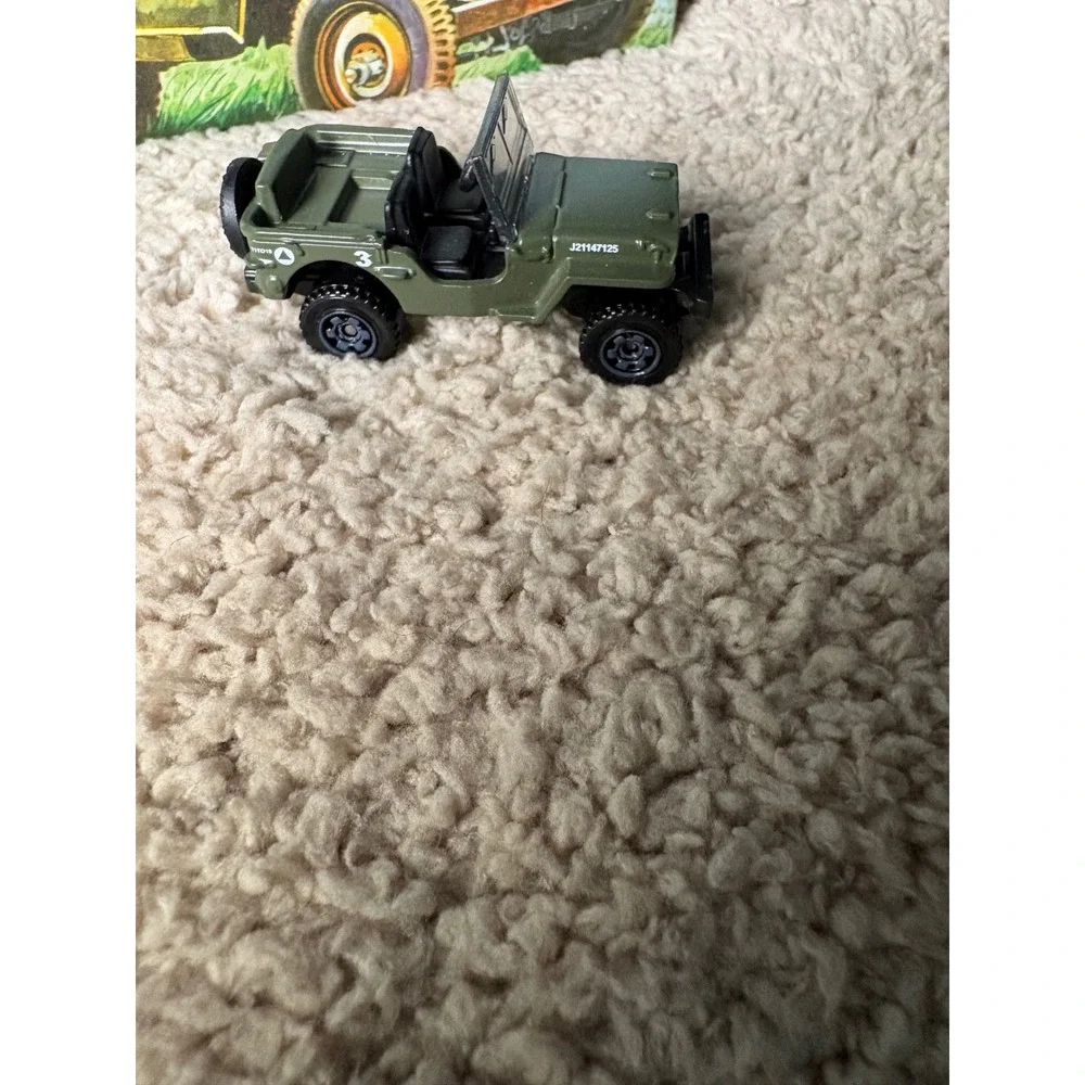 Matchbox Willys Jeep Military 4x4 Olive Drab Green Diecast Car 1:64 Scale R0469